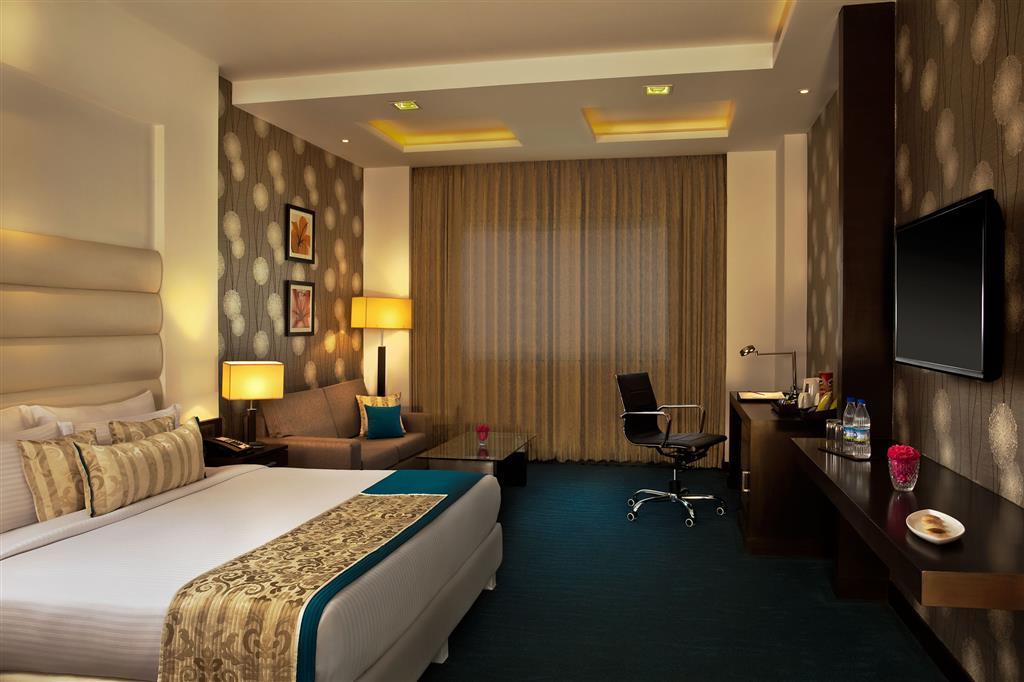 Готель Golden Tulip Bhiwadi Номер фото