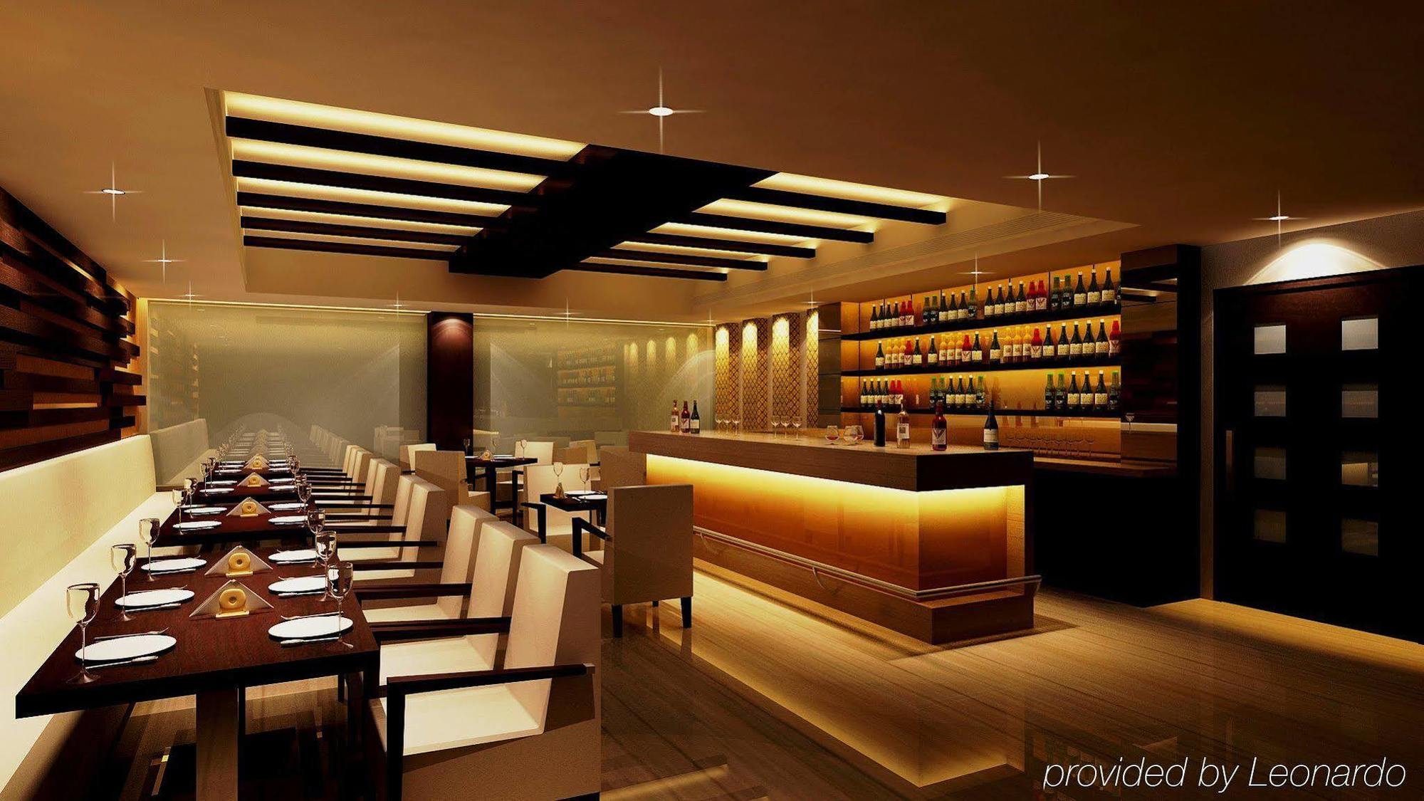 Готель Golden Tulip Bhiwadi Екстер'єр фото